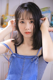 明星专题：余非